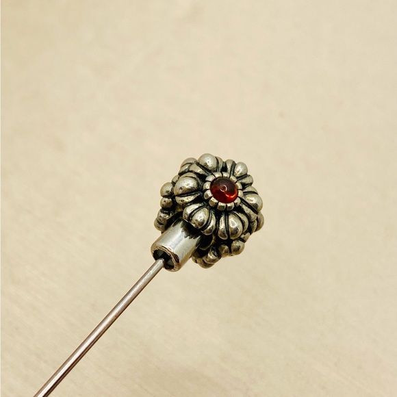 EUC Pandora 790580GR Sterling Silver January Birthday Blooms Charm w/ Garnet - Picture 7 of 14